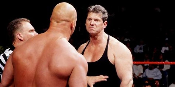 Stone Cold v Vince McMahon Cropped