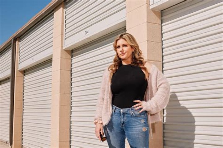 Storage Wars Brandi Passante's 'Claws Come Out' During 300th Episode