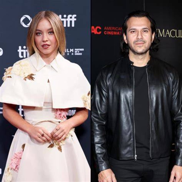 Sydney Sweeney & Jonathan Davino&rsquo;s NYC Date Amid Split Rumors Photos
