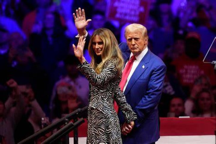TEANNA TRUMP &mdash; Vixen