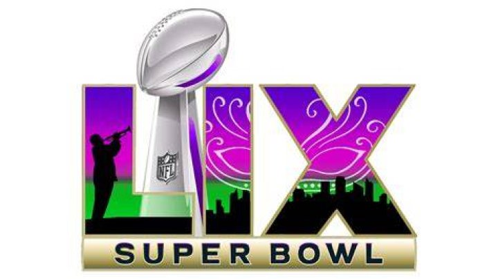 The Actor In Greenlight's Super Bowl 2022 Commercial Looks Super Familiar
