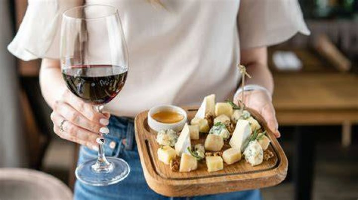 The Best Cheeses To Pair With Red Wines