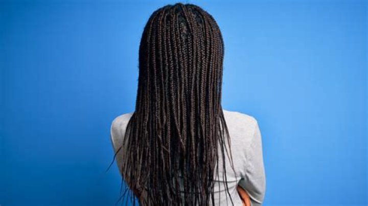The Biggest Mistakes You Could Be Making With Your Knotless Braids
