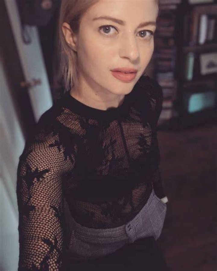 The Hottest Elyse Willems Photos Around The Net 12thBlog