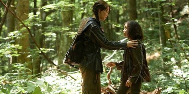 The Hunger Games Director Explains Meaning Behind Rue’s Death Scene