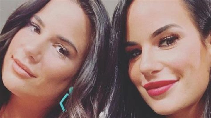 The Psychic Sisters Reveal What Viewers Can Expect On Extreme Sisters — Exclusive