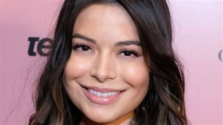 The Stunning Transformation Of Miranda Cosgrove