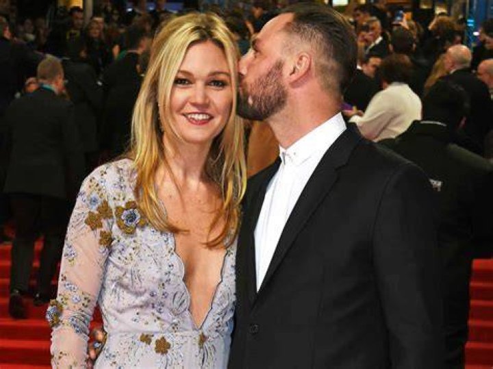 The Truth About Julia Stiles And Michael C. Hall's Relationship