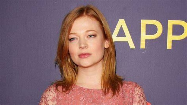 The Untold Truth Of Sarah Snook
