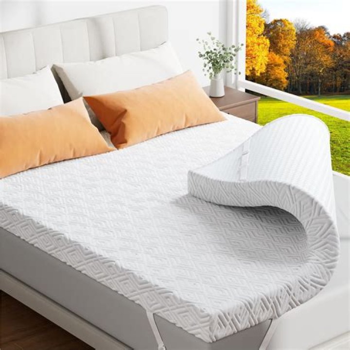 This $34 Cooling Mattress Pad Has Over 15,000 5-Star Amazon Reviews