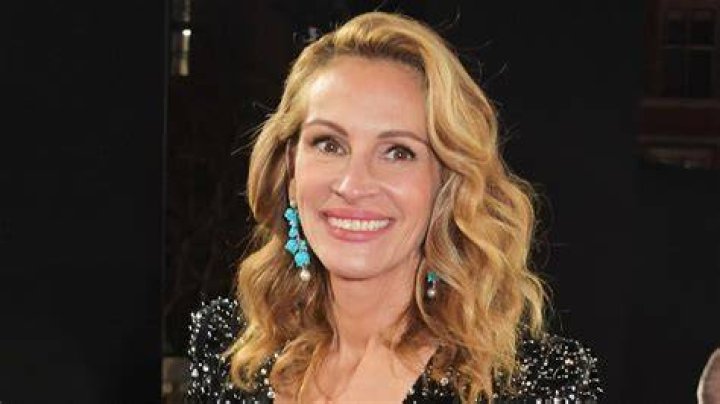 This Is How Julia Roberts Tries To Live Like A Normal Person