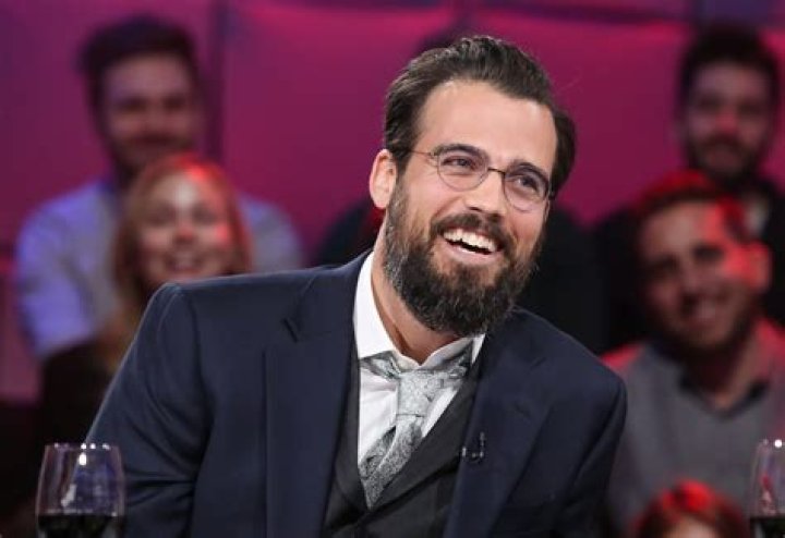 Thomas Beaudoin Profile Images &mdash; The Movie Database (TMDB)