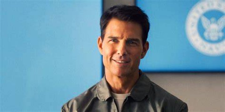 Tom Cruise as Maverick in Top Gun and silhouette