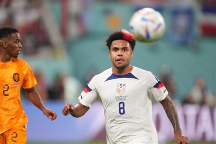 “Too Good for Leeds” – American Soccer Legend Says USMNT Superstar Weston
McKennie Could Become the Hero for $800 Million Team