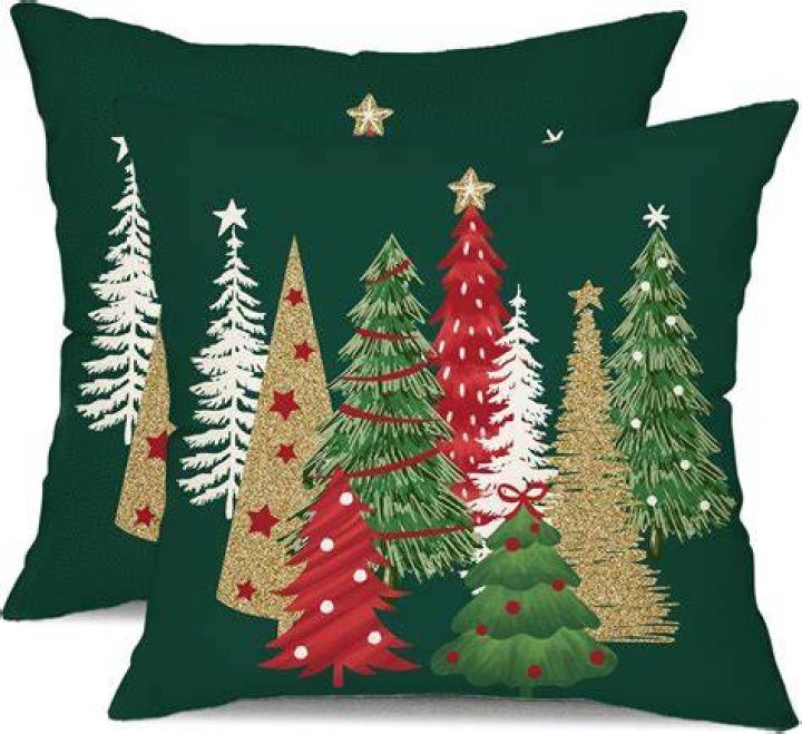 Transform Your Space With Christmas Throw Pillows