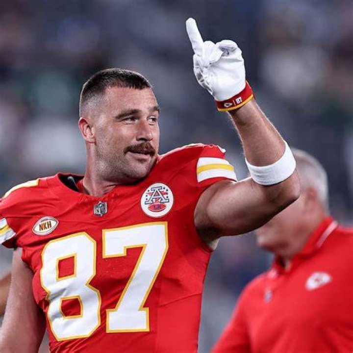 Travis Kelce achieves major new milestone but Taylor Swift misses it