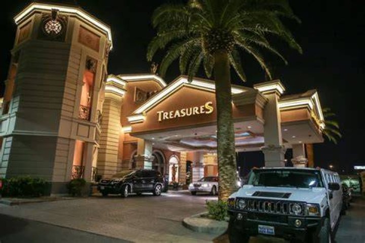Treasures Gentlemen&rsquo;s Club and Steakhouse The Hottest Strip Club in