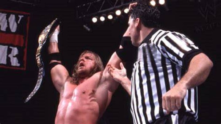 Triple H wins the WWE Undisputed Championship. 