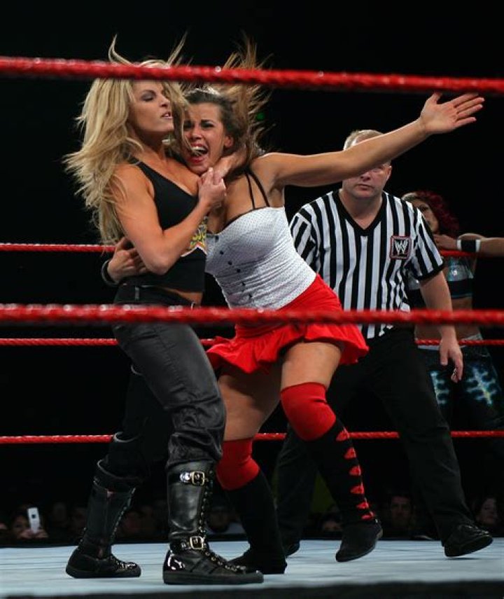 Trish v Mickie WrestleMania 22