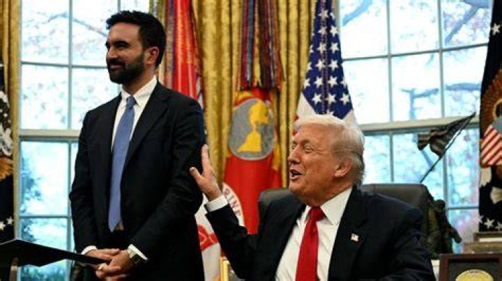 Trump on defense after weak GOP midterms, raising questions about 2024