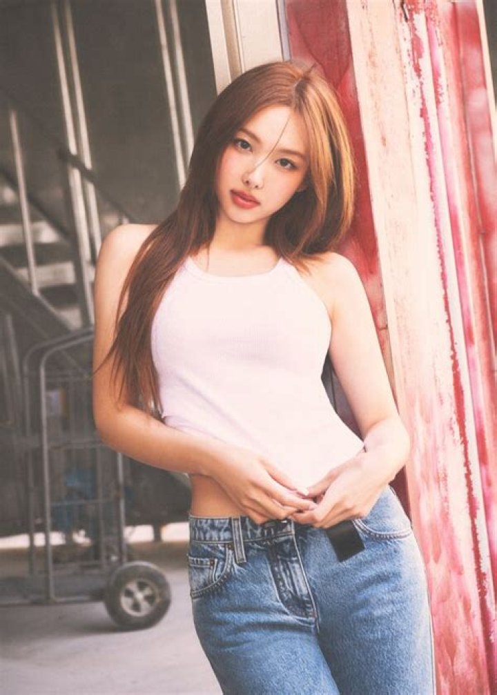 TWICE NAYEON NA (Platform_Nemo ver.) Kpop