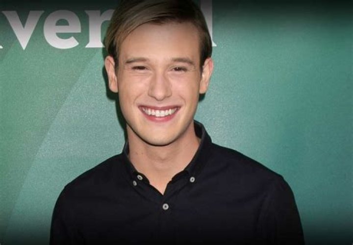 Tyler Henry News, Pictures, and Videos