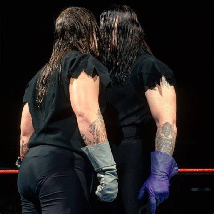 Undertaker Vs Fake Undertaker