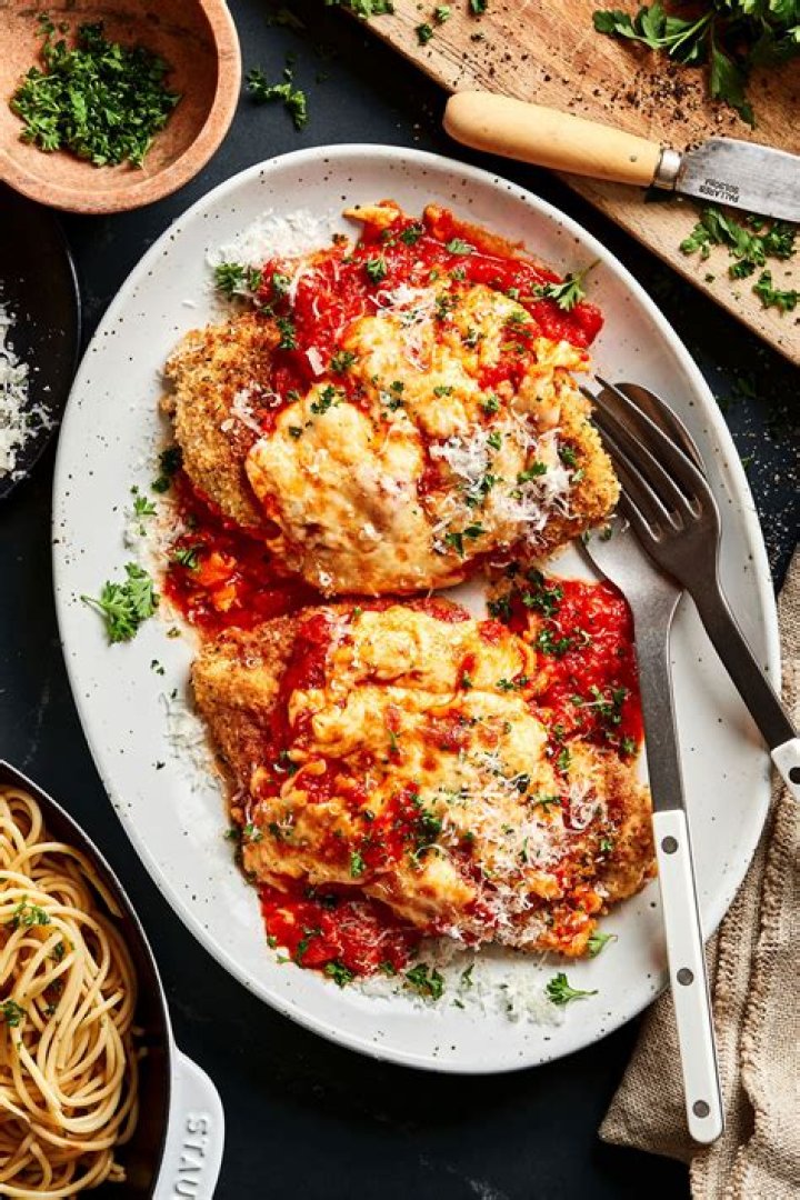 Unpopular Skipper Issues Clarification as “Chicken Parm” Conspiracy Theories Run
Wild After Controversial Yankees Firing