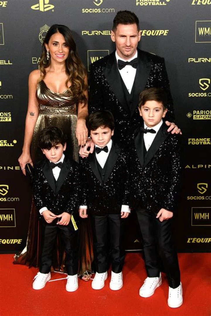 Unveiling The Life Of Jim Acosta: A Look At His Wife And Family Pictures