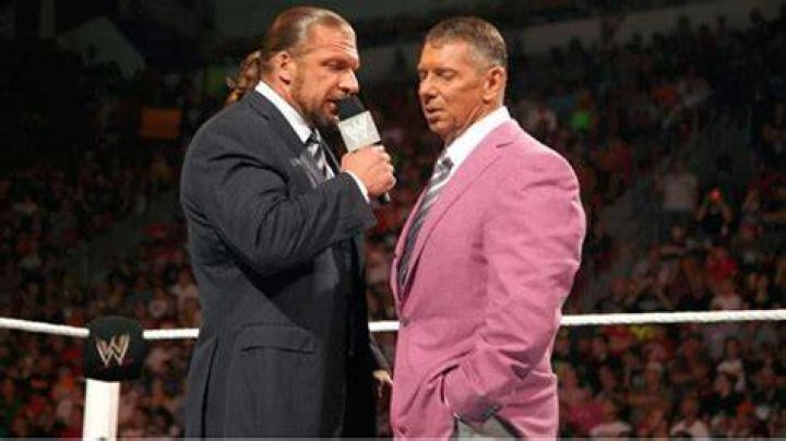 Vince McMahon Kisses Stephanie McMahon