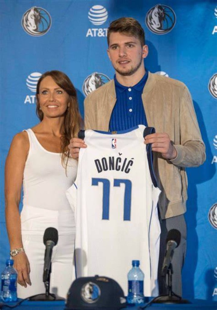 Warriors Veteran Once Openly Expressed Attraction Towards Luka Doncic’s Mother