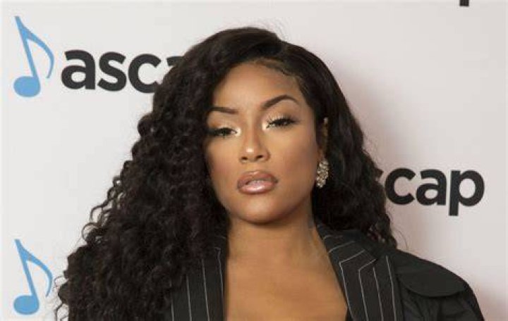 Watch Stefflon Don break up with Sterling the peacock in hilarious