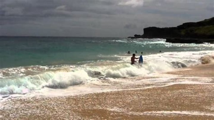 Wawamalu Beach Park, Oahu YouTube
