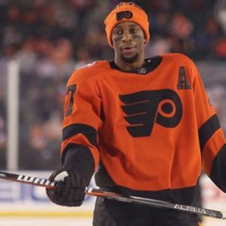 Wayne Simmonds net worth