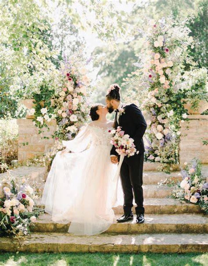 Wedding of Hannah Barron, What is the Age? Net Worth in 2022, Married