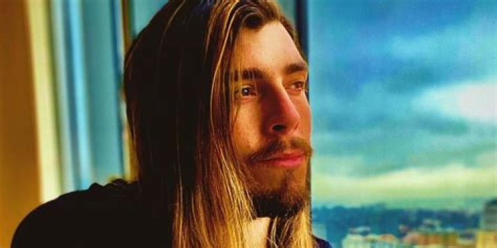 What Andrew Kenton Has Been Up To Since 90 Day Fiancé Season 8