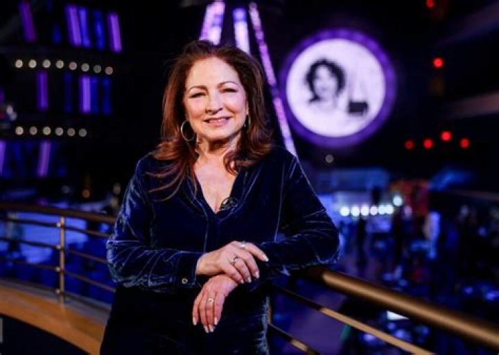 What Happened To Gloria Borger: A Deep Dive Into Her Career And Recent Developments