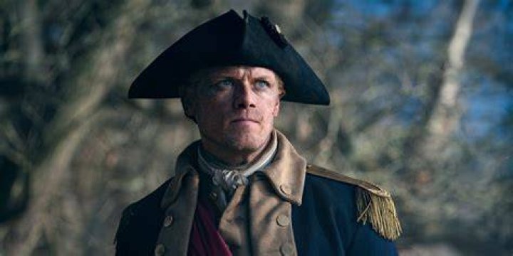 Who Does Roger Catch In Outlander Season 7, Episode 6's Ending?