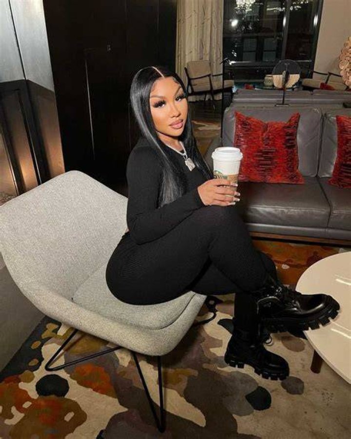 Who is Ariana Fletcher? Age, family, parents, ethnicity, real name, net worth