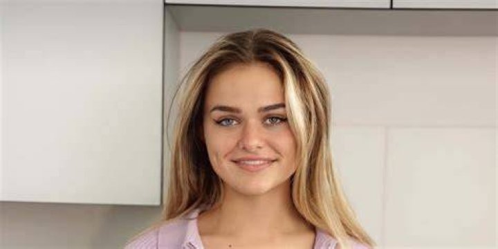 Who is Megnutt02 (Megan Guthrie)? Private Leaked Video Orangemarigolds