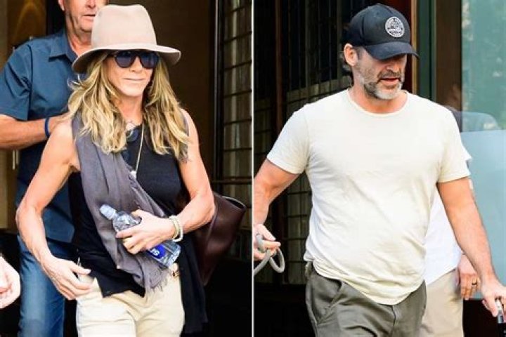 Who was Jennifer Butler, exwife of Bill Murray who died in 2021? Opoyi