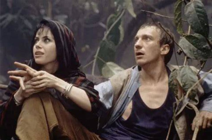 Would You Know If Fairuza Balk Ever Secretly Married? Has No Husband Or