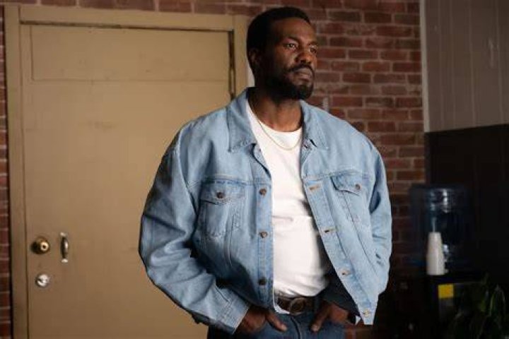 Yahya Abdul-Mateen II as Vincent Kapoor in The Martian (2022)