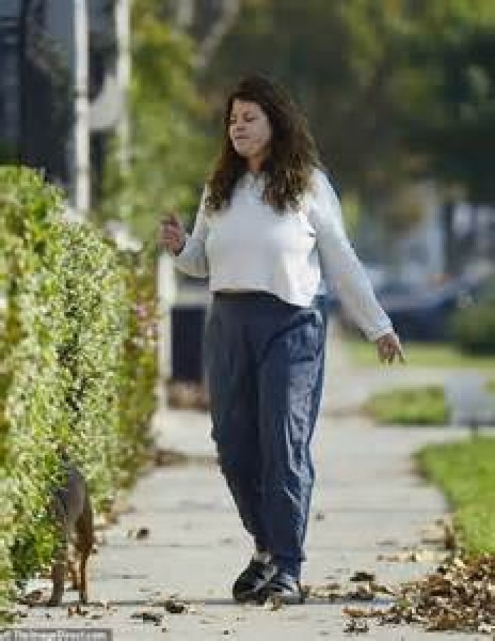 Yasmin Bleeth: The Rise And Journey Of A Hollywood Star
