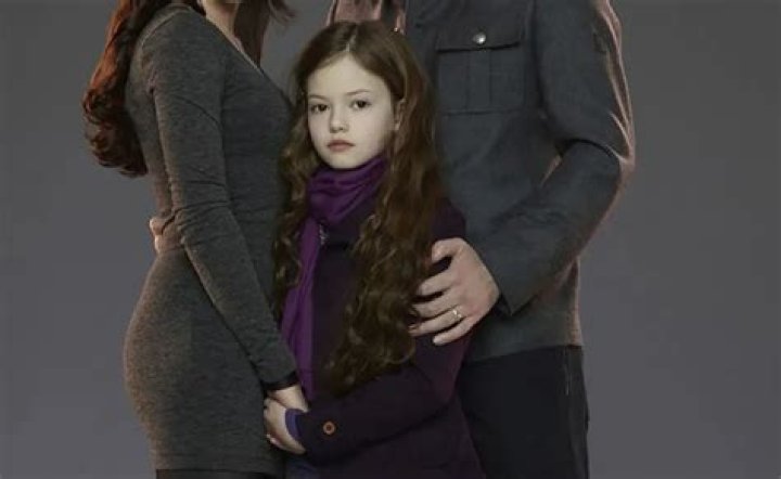 You Won't Believe How Grown Up Twilight's Renesmee Looks Now